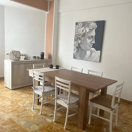 Arts At 5 Terre Coast Apartament